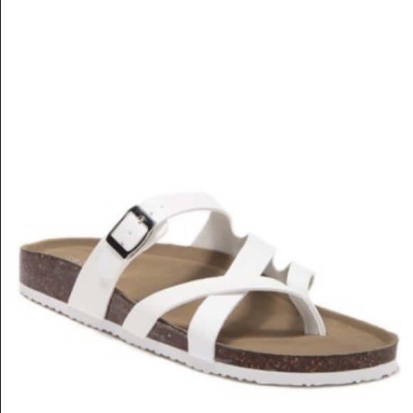 Madden Girl Shoes - Madden Girl Bartlet Thong Sandal White Madden Girl Shoes - Madden Girl Bartlet Thong Sandal White